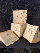 Load image into Gallery viewer, Cropwell Bishop Stilton