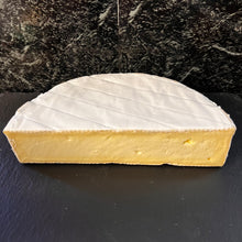 Load image into Gallery viewer, French Pasteurised Brie