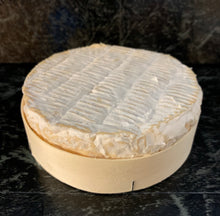 Load image into Gallery viewer, French Camembert 250g