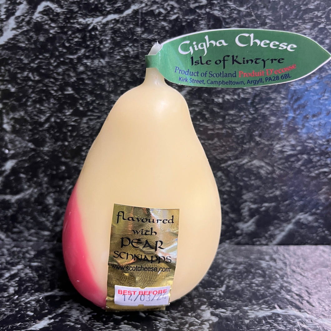 Scottish Cheddar with Pear Liqueur 200g
