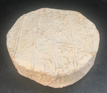 Load image into Gallery viewer, SAINT GEORGE CAMEMBERT 220g
