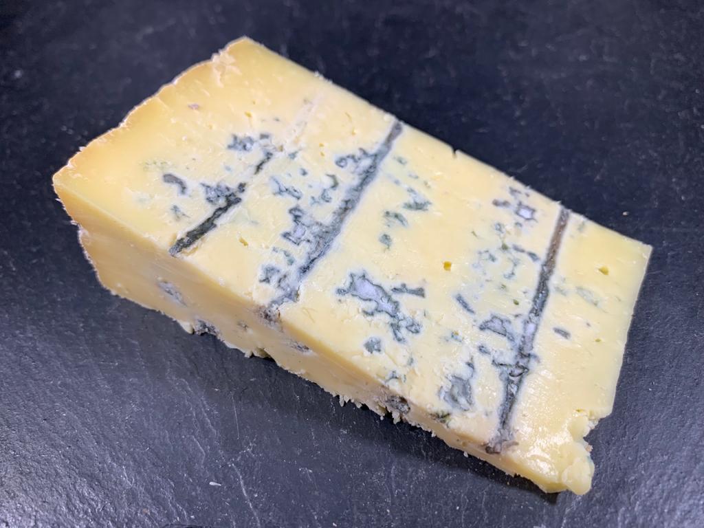 BRIGHTON BLUE Cheese