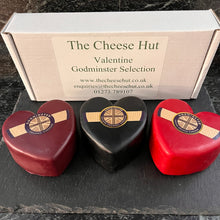 Load image into Gallery viewer, Godminster Cheese Valentine Heart gift pack 600g
