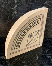 Load image into Gallery viewer, Brie de Meaux 1/4 750g
